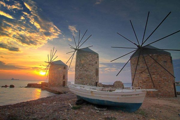 CHIOS_WINDMILLS
