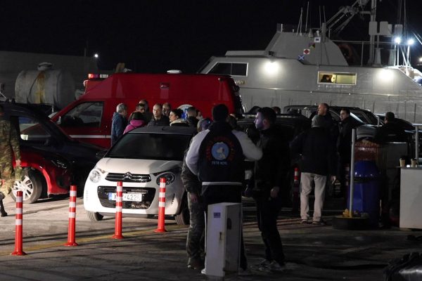 Chios conflict imigrants