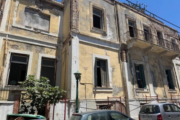 Το Κοκκάλειο Μαιευτήριο στην οδό Λιβανού