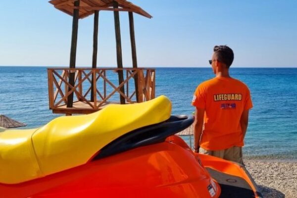 PASHNA-Diploma-Certification-Lifeguard-Beach-Hero-Thumbnail-qgnfxfvsgn1h9rnwtog5rk72q2lpssvb0rujqqonps